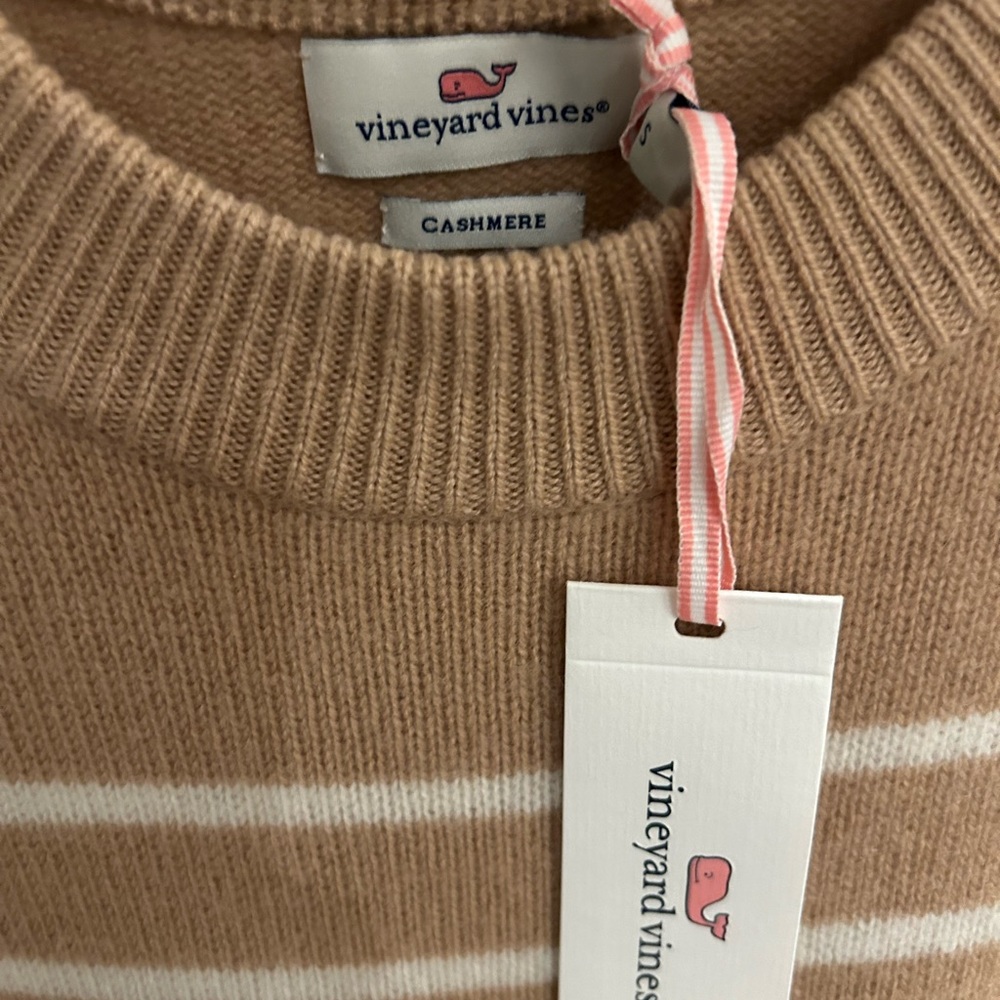 NWT Vineyard Vines cashmere Tan and Cream Striped Sweater, size small. - Picture 3 of 4